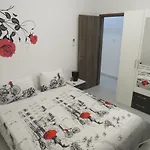 Velvet * ستاريغغاد باكلينتسا