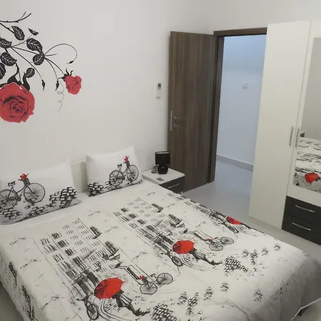 Velvet * Starigrad Paklenica