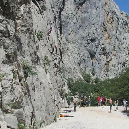 Velvet Lejlighed Starigrad Paklenica